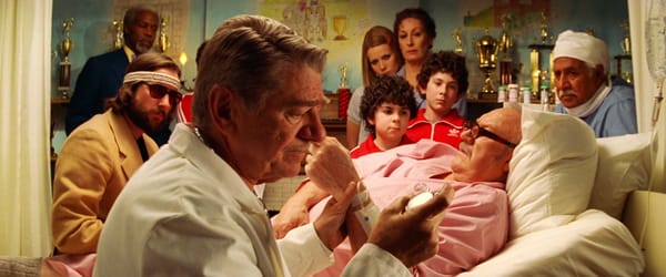 Robust Backstory - The Royal Tenenbaums